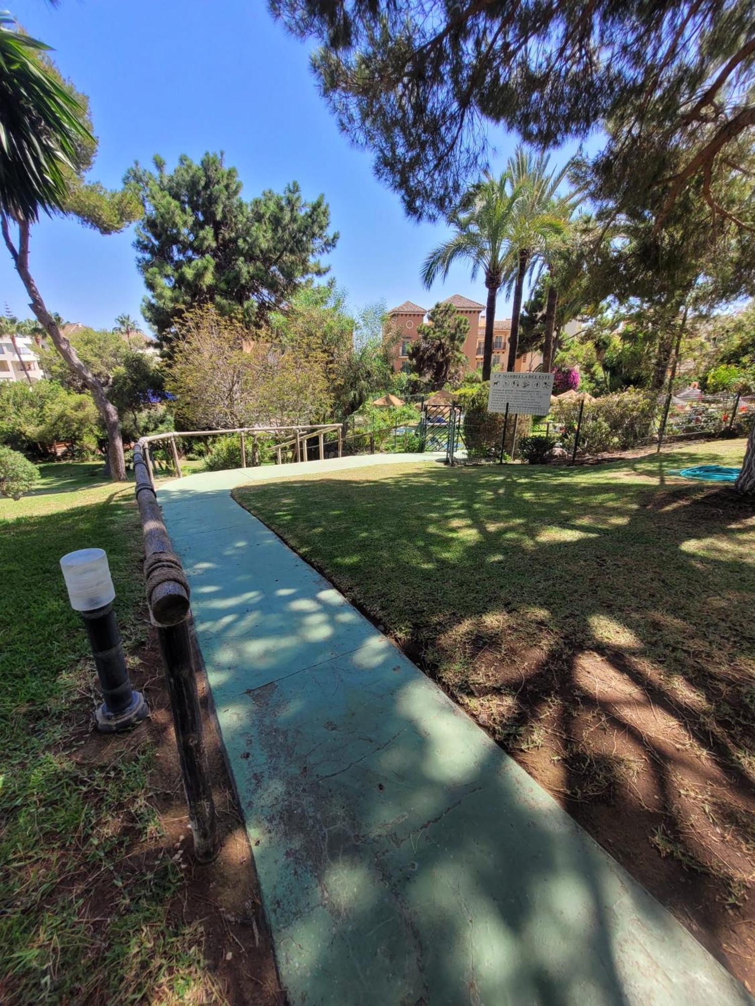 La Del Sol Apartment
